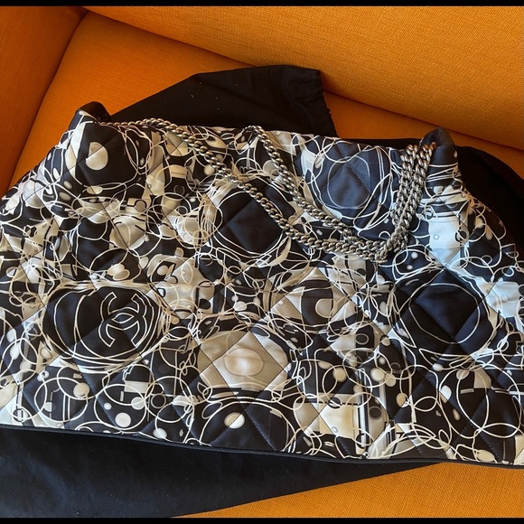 CHANEL ICONIC LOGO BAG💝HP - Picture 4 of 6